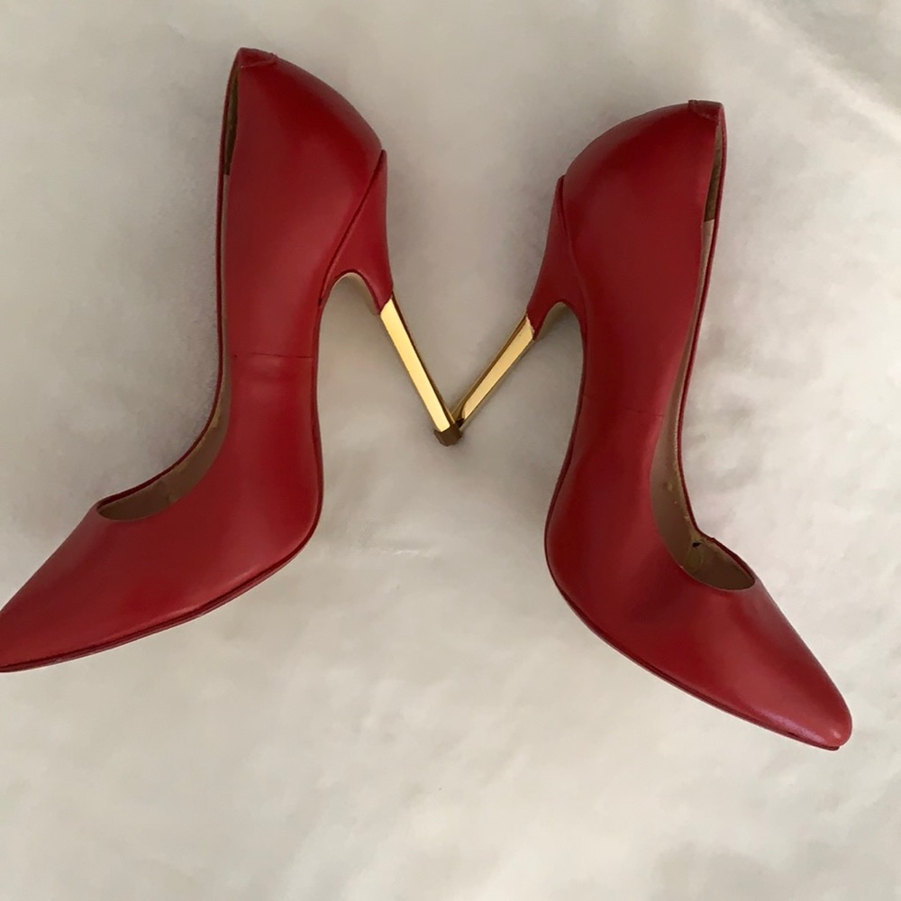 Red heels.